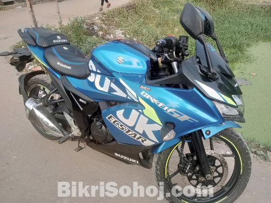 Suzuki gixxer fi abs